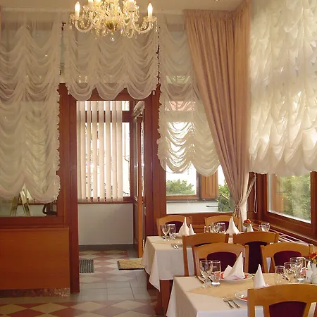 Otel Modena Karlovy Vary