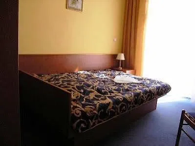 Modena Ξενοδοχείο 3*