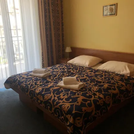 Hotel Modena 3*